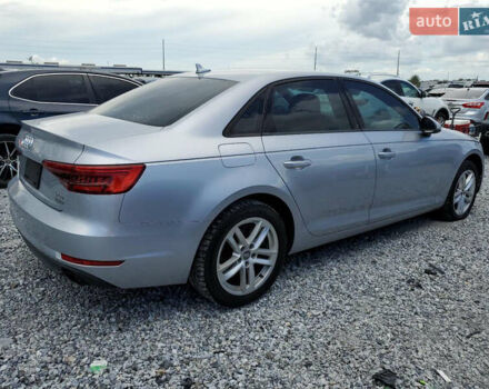 Серый Ауди А4, объемом двигателя 2 л и пробегом 240 тыс. км за 12100 $, фото 3 на Automoto.ua