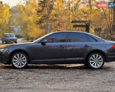 Ауді А4 2017 у Києві на Automoto.ua Сірий Ауді А4, об'ємом двигуна 2 л та пробігом 211 тис. км за 17300 $, фото 14 на Automoto.ua