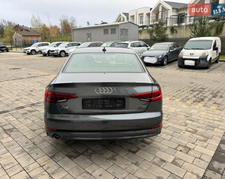 Серый Ауди А4, объемом двигателя 2 л и пробегом 240 тыс. км за 19000 $, фото 7 на Automoto.ua