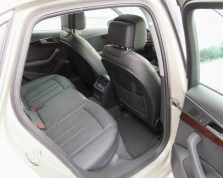 Ауді А4 2017 у Хмельницькому на Automoto.ua Сірий Ауді А4, об'ємом двигуна 2 л та пробігом 59 тис. км за 12700 $, фото 12 на Automoto.ua