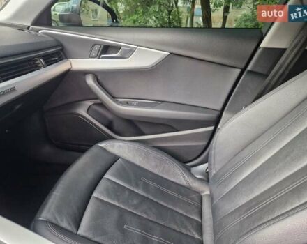 Сірий Ауді А4, об'ємом двигуна 2 л та пробігом 146 тис. км за 18500 $, фото 19 на Automoto.ua
