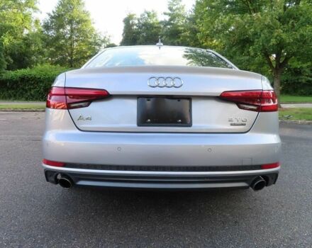 Сірий Ауді А4, об'ємом двигуна 2 л та пробігом 70 тис. км за 9000 $, фото 4 на Automoto.ua