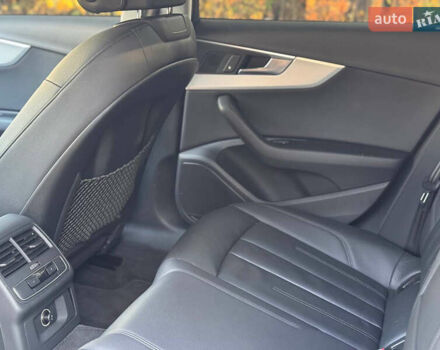 Ауді А4 2017 у Києві на Automoto.ua Сірий Ауді А4, об'ємом двигуна 2 л та пробігом 211 тис. км за 17300 $, фото 81 на Automoto.ua