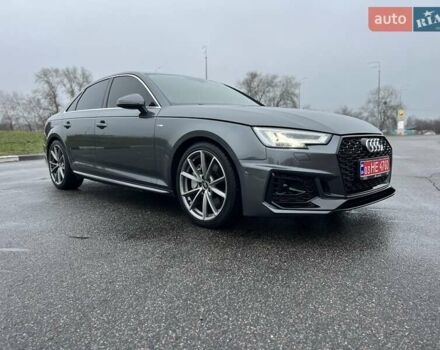 Серый Ауди А4, объемом двигателя 2 л и пробегом 168 тыс. км за 20800 $, фото 10 на Automoto.ua