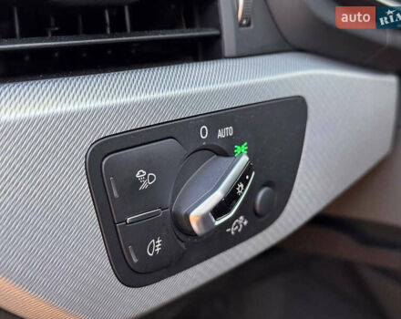 Ауді А4 2017 у Києві на Automoto.ua Сірий Ауді А4, об'ємом двигуна 2 л та пробігом 211 тис. км за 17300 $, фото 82 на Automoto.ua