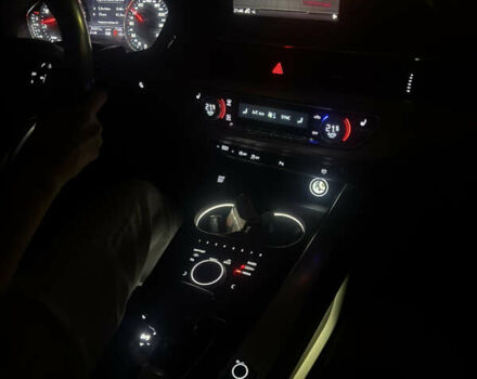 Сірий Ауді А4, об'ємом двигуна 2 л та пробігом 202 тис. км за 19400 $, фото 17 на Automoto.ua