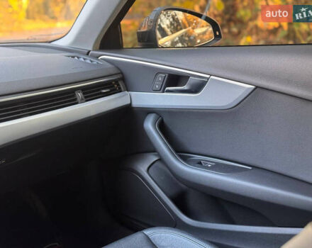 Ауді А4 2017 у Києві на Automoto.ua Сірий Ауді А4, об'ємом двигуна 2 л та пробігом 211 тис. км за 17300 $, фото 91 на Automoto.ua