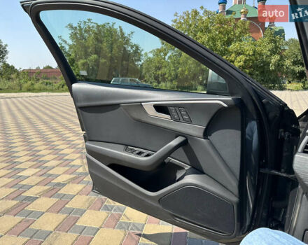 Серый Ауди А4, объемом двигателя 1.98 л и пробегом 109 тыс. км за 20000 $, фото 14 на Automoto.ua