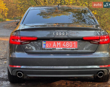 Ауді А4 2017 у Києві на Automoto.ua Сірий Ауді А4, об'ємом двигуна 2 л та пробігом 211 тис. км за 17300 $, фото 21 на Automoto.ua