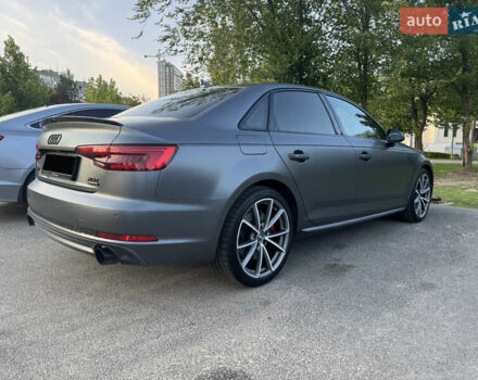 Серый Ауди А4, объемом двигателя 1.98 л и пробегом 116 тыс. км за 30000 $, фото 3 на Automoto.ua