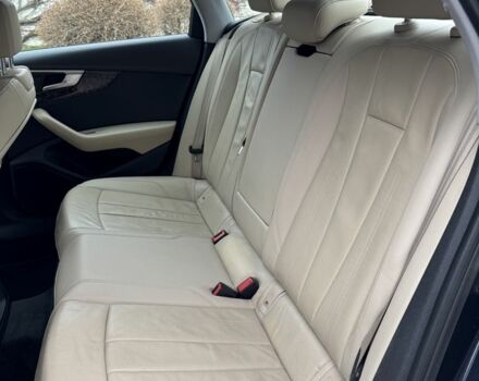 Сірий Ауді А4, об'ємом двигуна 0 л та пробігом 170 тис. км за 16500 $, фото 6 на Automoto.ua