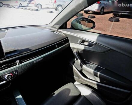 Сірий Ауді А4, об'ємом двигуна 2 л та пробігом 173 тис. км за 21500 $, фото 17 на Automoto.ua