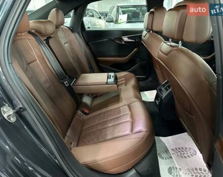 Сірий Ауді А4, об'ємом двигуна 2 л та пробігом 156 тис. км за 16999 $, фото 17 на Automoto.ua