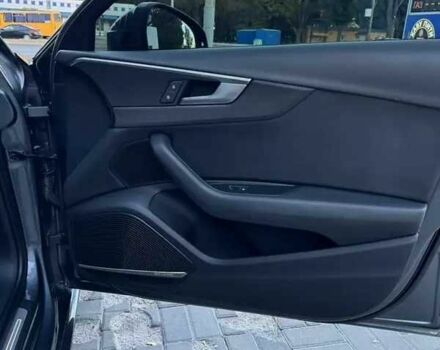 Сірий Ауді А4, об'ємом двигуна 2 л та пробігом 160 тис. км за 21200 $, фото 18 на Automoto.ua