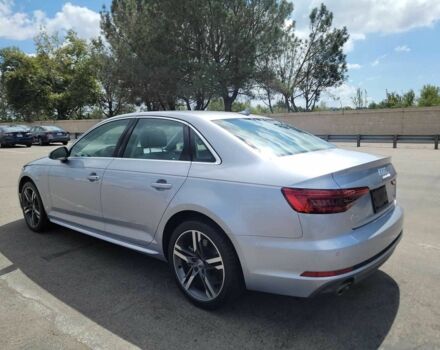 Сірий Ауді А4, об'ємом двигуна 2 л та пробігом 88 тис. км за 14000 $, фото 4 на Automoto.ua