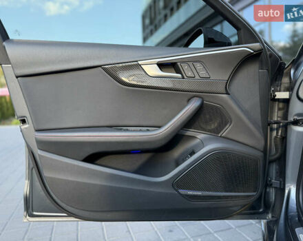 Сірий Ауді А4, об'ємом двигуна 1.98 л та пробігом 113 тис. км за 24300 $, фото 27 на Automoto.ua