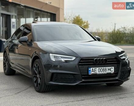 Сірий Ауді А4, об'ємом двигуна 1.98 л та пробігом 133 тис. км за 21499 $, фото 6 на Automoto.ua