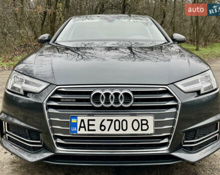 Серый Ауди А4, объемом двигателя 1.98 л и пробегом 101 тыс. км за 22500 $, фото 2 на Automoto.ua