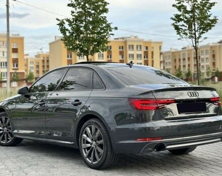 Серый Ауди А4, объемом двигателя 2 л и пробегом 110 тыс. км за 15000 $, фото 1 на Automoto.ua