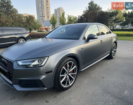 Серый Ауди А4, объемом двигателя 1.98 л и пробегом 116 тыс. км за 30000 $, фото 1 на Automoto.ua