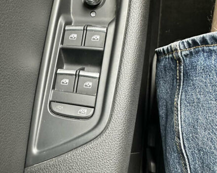 Сірий Ауді А4, об'ємом двигуна 1.98 л та пробігом 122 тис. км за 18500 $, фото 21 на Automoto.ua