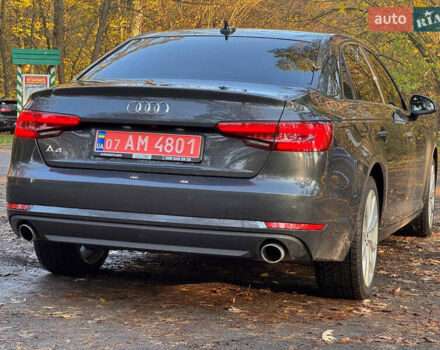Ауді А4 2017 у Києві на Automoto.ua Сірий Ауді А4, об'ємом двигуна 2 л та пробігом 211 тис. км за 17300 $, фото 23 на Automoto.ua