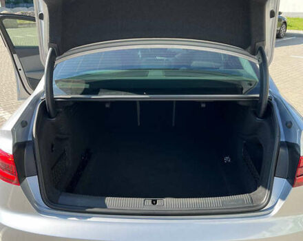 Сірий Ауді А4, об'ємом двигуна 1.98 л та пробігом 97 тис. км за 16990 $, фото 9 на Automoto.ua