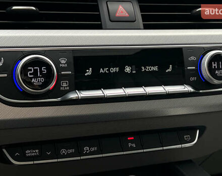 Сірий Ауді А4, об'ємом двигуна 1.98 л та пробігом 95 тис. км за 17999 $, фото 16 на Automoto.ua