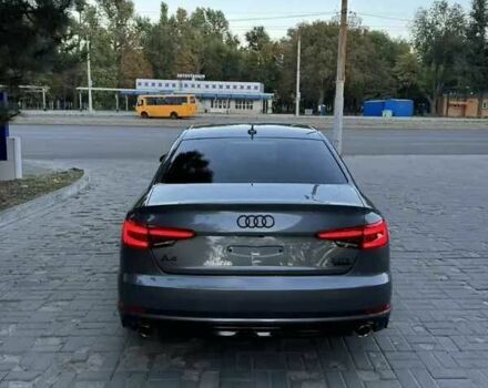 Сірий Ауді А4, об'ємом двигуна 2 л та пробігом 160 тис. км за 21200 $, фото 3 на Automoto.ua