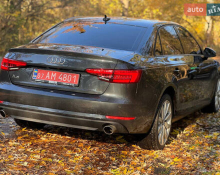 Ауді А4 2017 у Києві на Automoto.ua Сірий Ауді А4, об'ємом двигуна 2 л та пробігом 211 тис. км за 17300 $, фото 35 на Automoto.ua