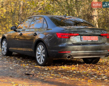 Ауді А4 2017 у Києві на Automoto.ua Сірий Ауді А4, об'ємом двигуна 2 л та пробігом 211 тис. км за 17300 $, фото 31 на Automoto.ua
