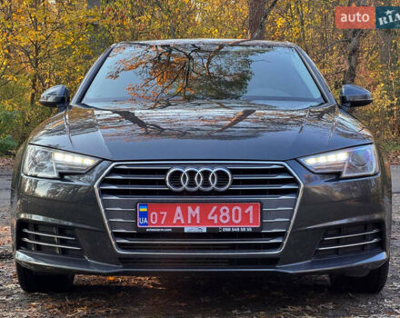 Ауді А4 2017 у Києві на Automoto.ua Сірий Ауді А4, об'ємом двигуна 2 л та пробігом 211 тис. км за 17300 $, фото 4 на Automoto.ua