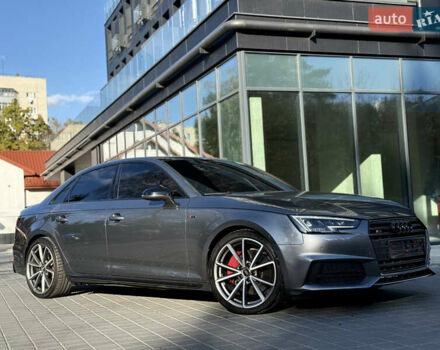 Сірий Ауді А4, об'ємом двигуна 1.98 л та пробігом 113 тис. км за 24300 $, фото 6 на Automoto.ua