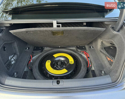 Серый Ауди А4, объемом двигателя 1.98 л и пробегом 116 тыс. км за 30000 $, фото 14 на Automoto.ua