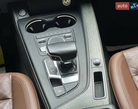 Сірий Ауді А4, об'ємом двигуна 1.98 л та пробігом 198 тис. км за 15500 $, фото 14 на Automoto.ua