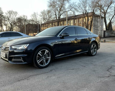 Серый Ауди А4, объемом двигателя 2 л и пробегом 92 тыс. км за 23000 $, фото 1 на Automoto.ua