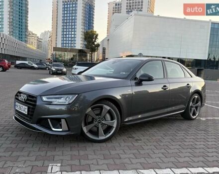 Сірий Ауді А4, об'ємом двигуна 1.98 л та пробігом 62 тис. км за 25900 $, фото 5 на Automoto.ua