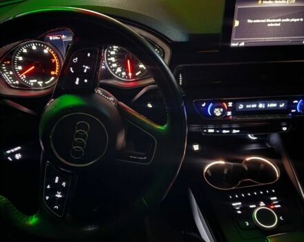 Серый Ауди А4, объемом двигателя 2 л и пробегом 181 тыс. км за 17000 $, фото 3 на Automoto.ua