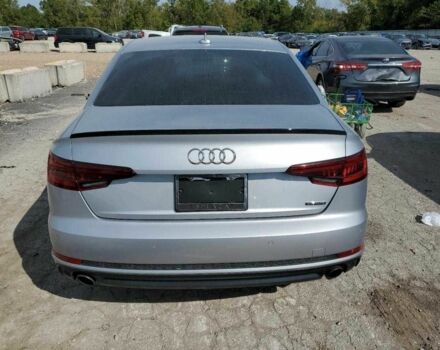 Серый Ауди А4, объемом двигателя 2 л и пробегом 78 тыс. км за 5500 $, фото 5 на Automoto.ua