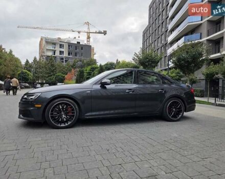 Серый Ауди А4, объемом двигателя 2 л и пробегом 212 тыс. км за 17999 $, фото 13 на Automoto.ua