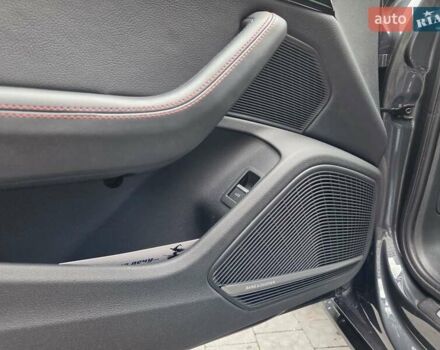 Серый Ауди А4, объемом двигателя 2 л и пробегом 212 тыс. км за 17999 $, фото 1 на Automoto.ua