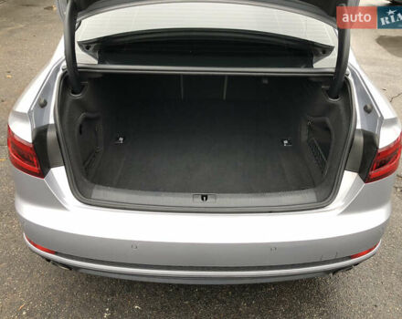 Сірий Ауді А4, об'ємом двигуна 2 л та пробігом 155 тис. км за 16890 $, фото 46 на Automoto.ua