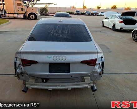 Серый Ауди А4, объемом двигателя 2 л и пробегом 111 тыс. км за 17999 $, фото 4 на Automoto.ua