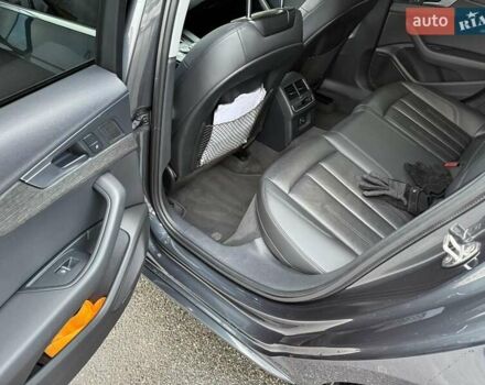 Сірий Ауді А4, об'ємом двигуна 1.98 л та пробігом 140 тис. км за 19999 $, фото 12 на Automoto.ua