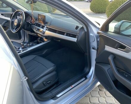 Серый Ауди А4, объемом двигателя 2 л и пробегом 165 тыс. км за 17990 $, фото 16 на Automoto.ua