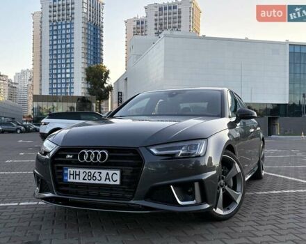 Сірий Ауді А4, об'ємом двигуна 1.98 л та пробігом 62 тис. км за 25900 $, фото 3 на Automoto.ua