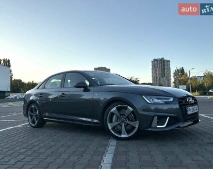 Сірий Ауді А4, об'ємом двигуна 1.98 л та пробігом 62 тис. км за 25900 $, фото 16 на Automoto.ua
