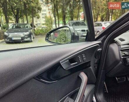 Серый Ауди А4, объемом двигателя 2 л и пробегом 212 тыс. км за 17999 $, фото 7 на Automoto.ua