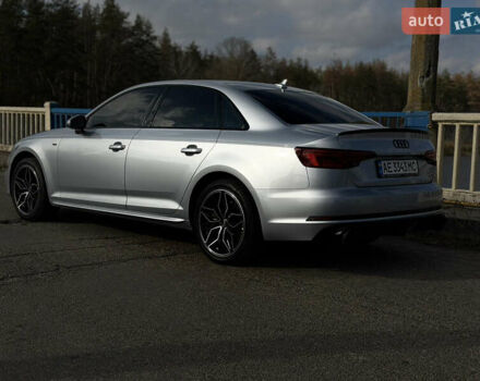 Сірий Ауді А4, об'ємом двигуна 1.98 л та пробігом 121 тис. км за 21999 $, фото 4 на Automoto.ua