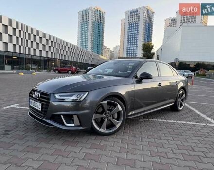 Сірий Ауді А4, об'ємом двигуна 1.98 л та пробігом 62 тис. км за 25900 $, фото 1 на Automoto.ua